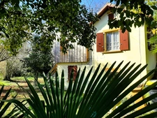 🏡 RISCLE – Centre-ville : Maison T4 avec garage 🚗 et superbe terrain arboré de 1 350 m² 🌳