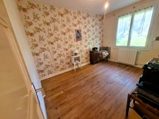 🏡 Maison familiale 4 chambres de 122 m² sur 3200 m² de terrain à Riscle