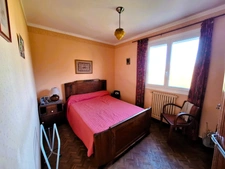 PLAISANCE DU GERS town center, vintage house (1970), well-maintained, enclosed 1300m2 plot, garage, 3 bedrooms