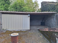 PLAISANCE (32) CHARACTER HOUSE with enclosed garden, garage, workshop + 2-room duplex apartment in a quiet location 