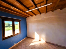 🏡 À VENDRE – Maison ancienne de 76 m² avec 2 chambres, sous-sol et cour à Vergoignan