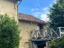 MAUBOURGUET (65) nearby: OLD FARMHOUSE on 3200m2 enclosed AND 1 apartment, mobile home, garage. Double glazing, recent shower rooms.