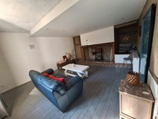 🏡 ANCIENNE LONGÈRE DE CARACTÈRE – 3 CHAMBRES DONT 1 SUITE PARENTALE INDÉPENDANTE, MEZZANINE, APPARTEMENT, MOBIL-HOME ET ATELIER – FORT POTENTIEL LOCATIF !