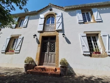 RISCLE et AIRE SUR L ADOUR proche, en COTEAUX, VUE DOMINANTE, sans voisin, PROPRIETE XIXs  cosy, sur 1 ha, sans travaux