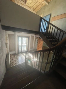MAUBOURGUET (65) nearby: OLD FARMHOUSE on 3200m2 enclosed AND 1 apartment, mobile home, garage. Double glazing, recent shower rooms.