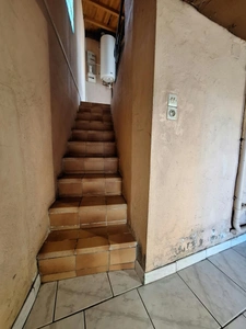 🏡 À VENDRE – Maison ancienne de 76 m² avec 2 chambres, sous-sol et cour à Vergoignan