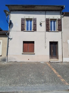 🏡  À VENDRE – Maison de ville 213 m² avec 4 appartements à finir de rénover – RISCLÉ (Gers 32)