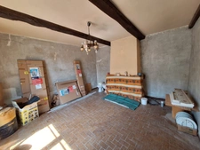 🏡  À VENDRE – Maison de ville 213 m² avec 4 appartements à finir de rénover – RISCLÉ (Gers 32)