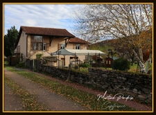 Belle propriété 148 m² avec 100 m² de rez-de-jardin et dépendance 220 m² – Terrain clos d'1,15 ha