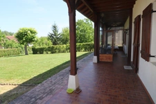 ROMENAY, joli villa avec véranda sur 3800 m² de terrain