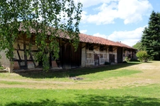 Former agricultural property - 125 m² of living space on 7000 m² of land – quiet environment