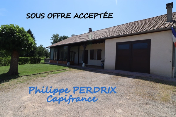 ROMENAY, joli villa avec véranda sur 3800 m² de terrain