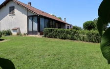 ROMENAY, joli villa avec véranda sur 3800 m² de terrain