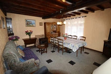 Former agricultural property - 125 m² of living space on 7000 m² of land – quiet environment