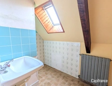 GUEGON - 130 m² HABITABLES, 4 CHAMBRES, SOUS-SOL COMPLET, TERRAIN 3000m².