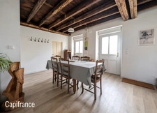 TRÉAL – Maison en pierre rénovée en 2022 sur 8 300 m² avec 2 hangars
