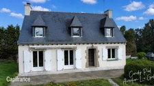 GUEGON - 130 m² HABITABLES, 4 CHAMBRES, SOUS-SOL COMPLET, TERRAIN 3000m².