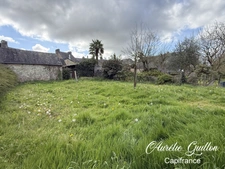 Maison en pierre à rénover – Fort potentiel – Saint-Servant