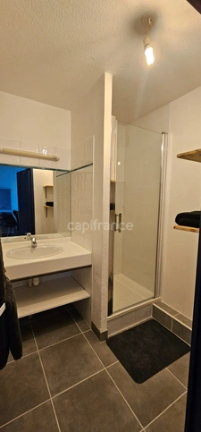 Pyrénées-Atlantiques (64) - In Boucau - For sale: 2-room apartment of 40.63 m² (Carrez law) with parking