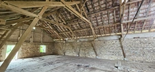 Landes department (40), for sale in Poudenx, old house and barn to renovate on 1.7 hectares of land, in a quiet location