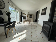 Maison sur sous-sol 4 chambres.