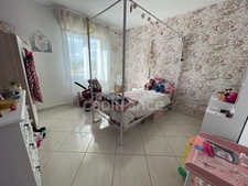 PAVILLON SUR SOUS SOL 6 CHAMBRES, HABITABLE PLAIN PIED