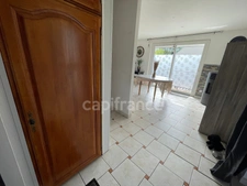 Maison sur sous-sol 4 chambres.
