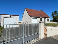 Pavillon 3 CHAMBRES, HABITABLE PLAIN PIED, 2 GARAGES