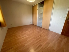 Maison sur sous-sol 4 chambres.