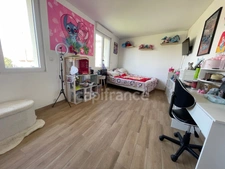 PAVILLON PLAIN PIED 4 CHAMBRES ET JARDIN