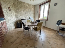 MAISON 4 CHAMBRES 3 GARAGES