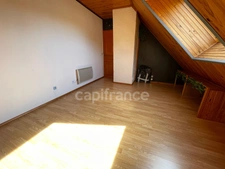 Maison sur sous-sol 4 chambres.