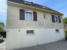 Maison sur sous-sol 4 chambres.