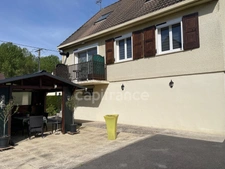 Maison sur sous-sol 4 chambres.