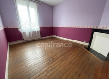 MAISON 3 A 4 CHAMBRES ET JARDIN