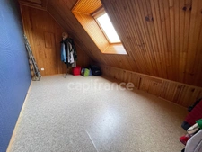Maison sur sous-sol 4 chambres.