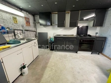 Maison sur sous-sol 4 chambres.