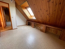 Maison sur sous-sol 4 chambres.