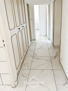 Maison à vendre  MONTLUCON (03) maison avec 2 logements un F5 et un F3 dont un loué 470 €