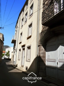 Immeuble à vendre BEAUMONT (63) 5 appartements