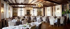 Dpt Allier (03), à vendre ESTIVAREILLES , Murs et Fond ,  Hôtel - Restaurant -Bar ( licence 4 ) 10 minutes de Montluçon