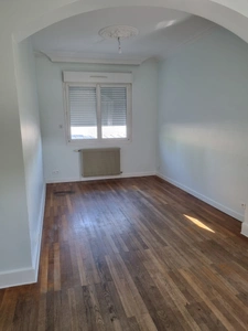 Immeuble à vendre DOMERAT (03), proche de Montluçon