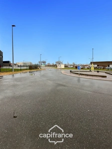 Local/bureau à louer DOMERAT (03) de 150 m2 situé dans la zone commerciale de chateauguay