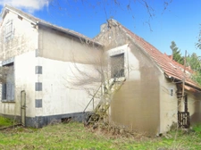Maison de campagne à rénover – Beau potentiel – Terrain 1 060 m²