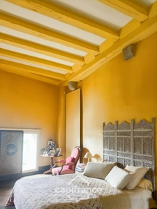 Château à vendre au coeur du bocage bourbonnais sur un parc de 1,5 Ha                                  