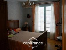 COMMENTRY (03) House for sale, 6 rooms and 1831 m2 of land 
