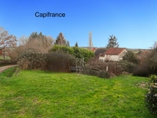 Maison de campagne à rénover – Beau potentiel – Terrain 1 060 m²