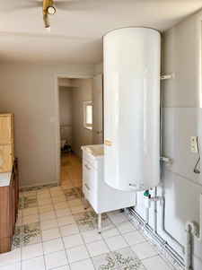 Propriete à vendre  proche de VILLEFRANCHE D'ALLIER (03) Maison , granges ,écurie ,  garage , Terrain 10 ha