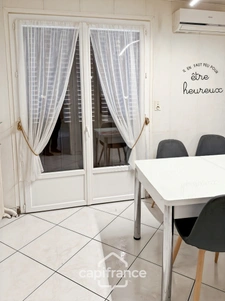 Maison à vendre  MONTLUCON (03) maison avec 2 logements un F5 et un F3 dont un loué 470 €