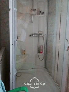 COMMENTRY (03) House for sale, 6 rooms and 1831 m2 of land 